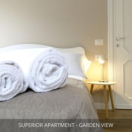 Homey Experience - Design Apartments Golfo Aranci Ngoại thất bức ảnh