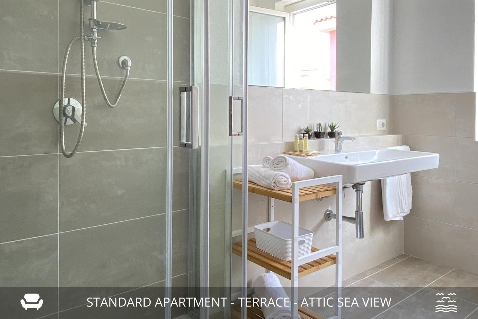 Homey Experience - Design Apartments Golfo Aranci Ngoại thất bức ảnh
